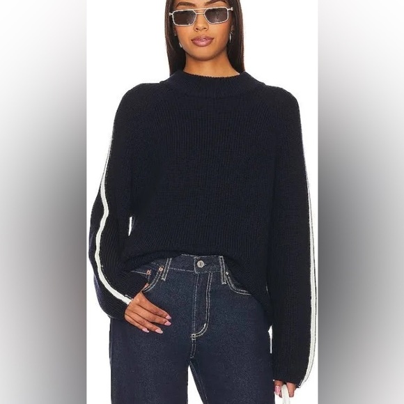 VELVET by Graham & Spencer Women's Teagan Engineered Stitches Sweater - Picture 8 of 11